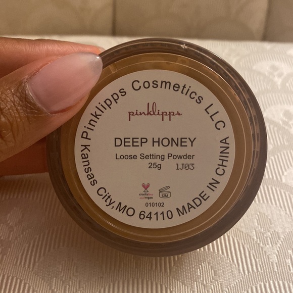 Pinklipps Setting Powder in Deep Honey - Picture 3 of 4